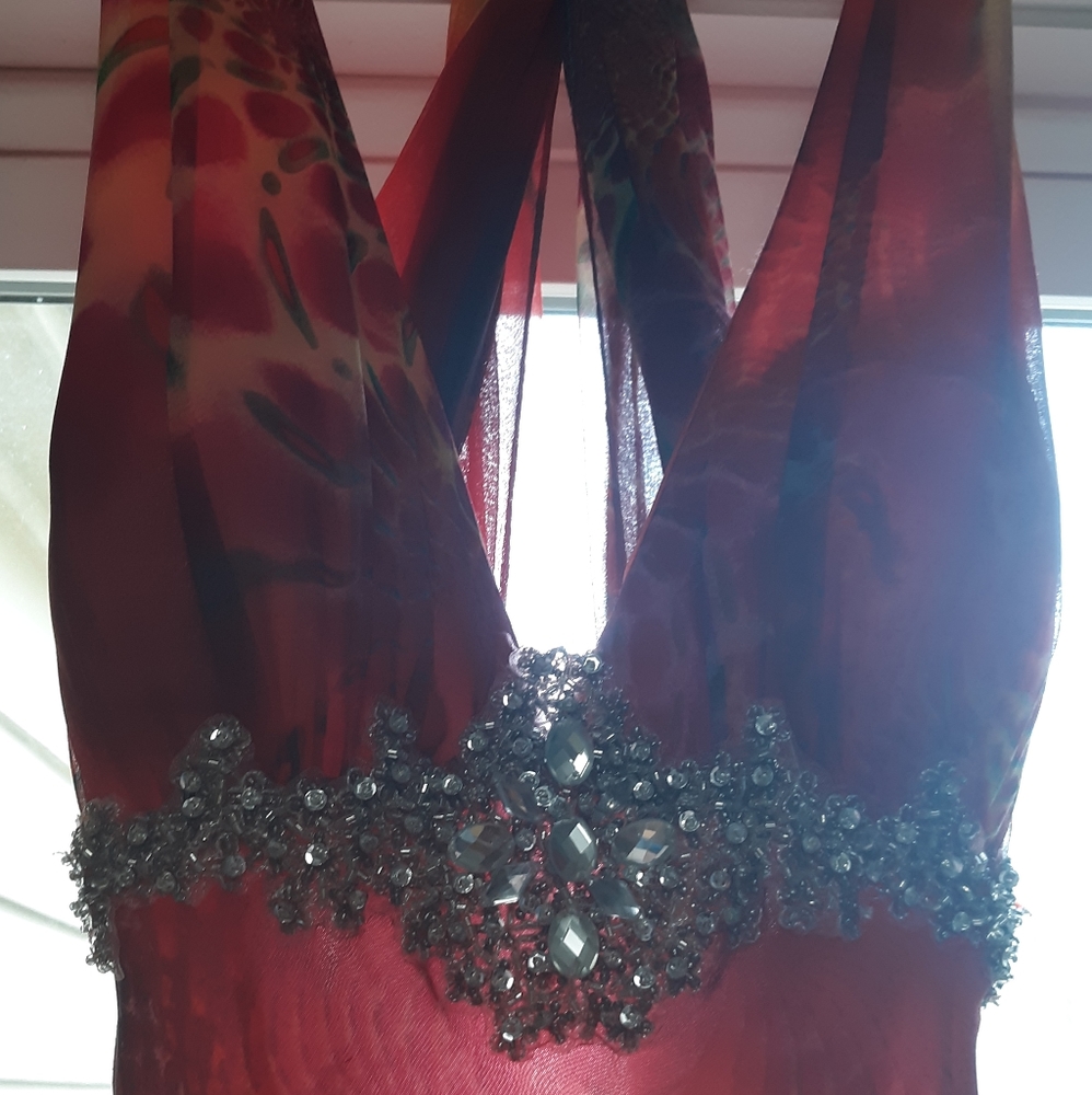 Dress-gown/prom - Picture 1 of 3